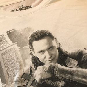 Dark World Loki junior fit tee